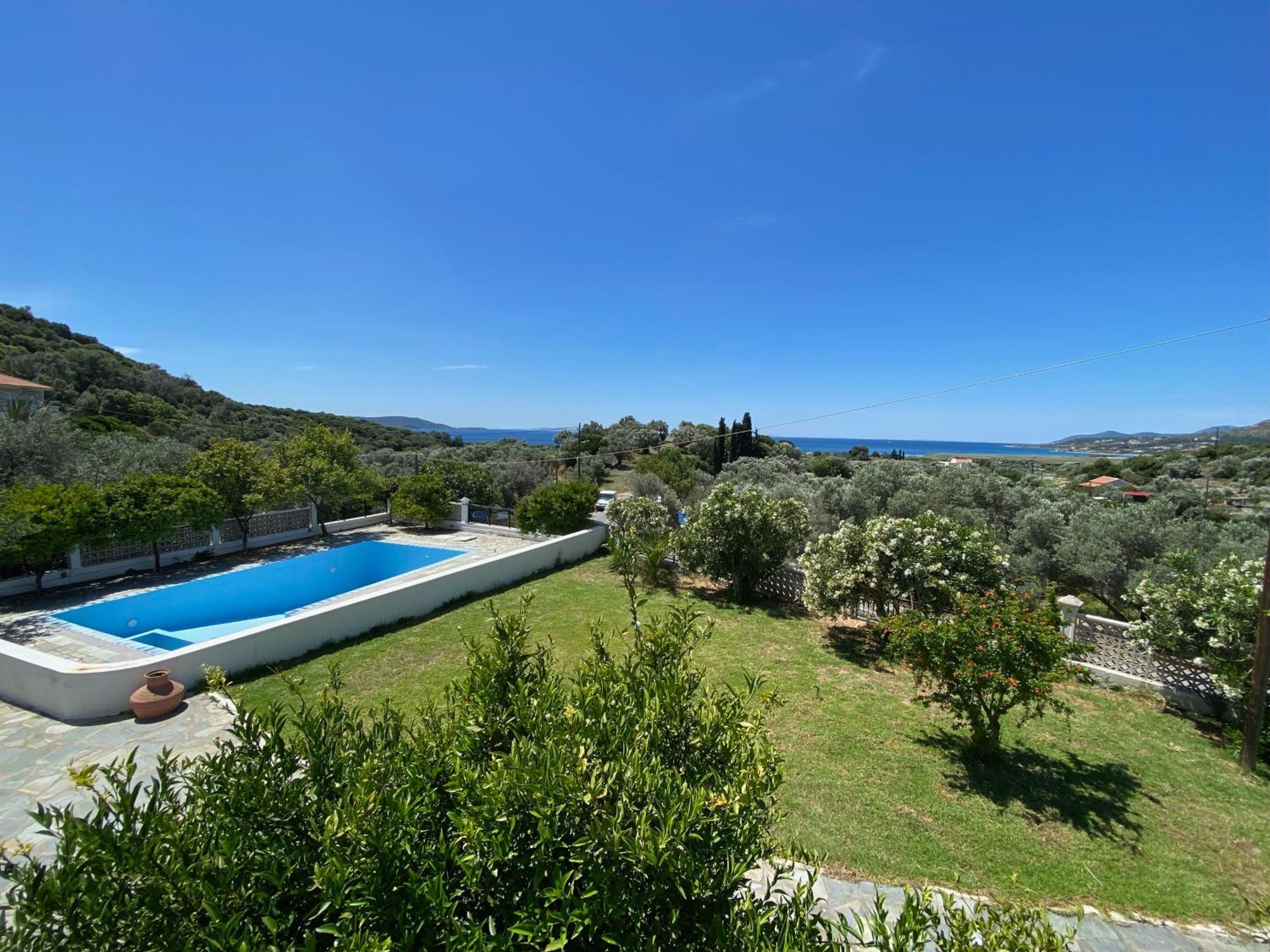Villa Karras Питагорио Екстериор снимка