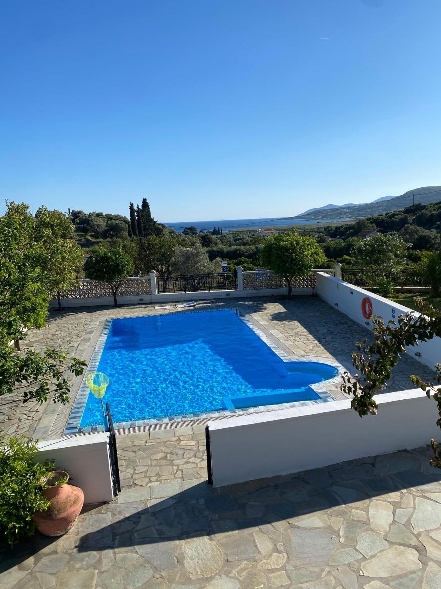 Villa Karras Питагорио Екстериор снимка