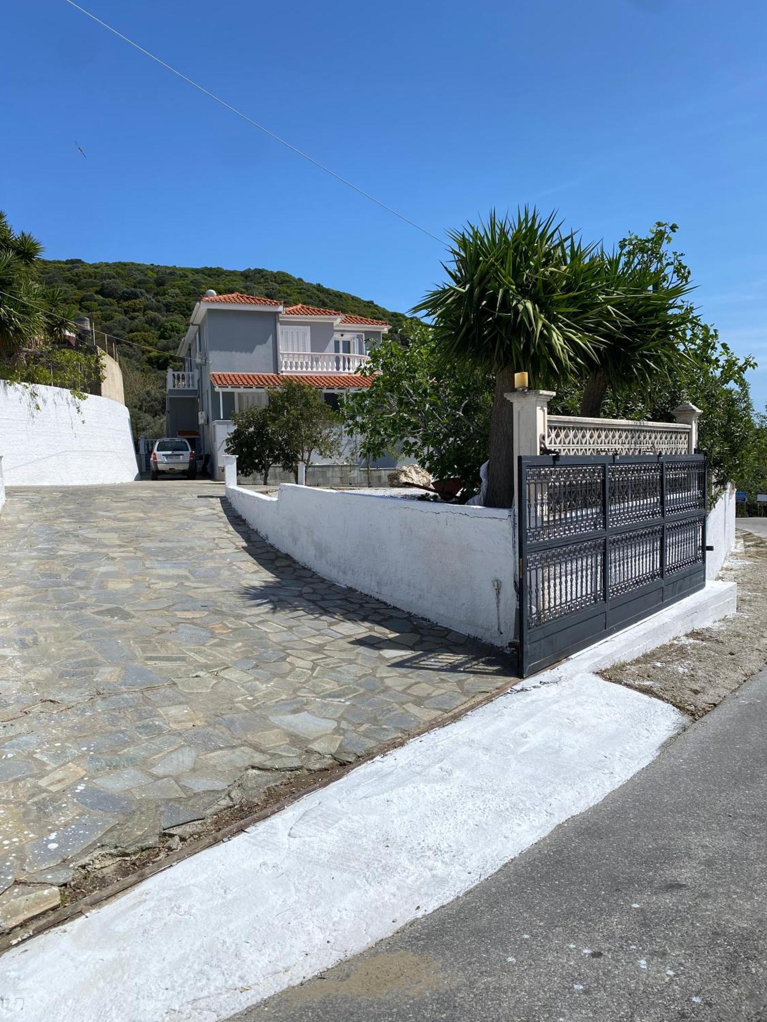 Villa Karras Питагорио Екстериор снимка